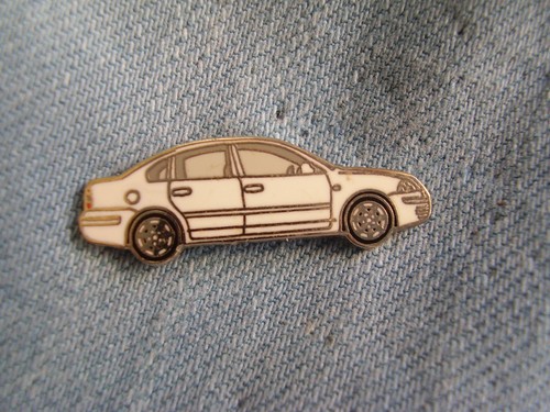 Pin passat limousine weiß - vw,