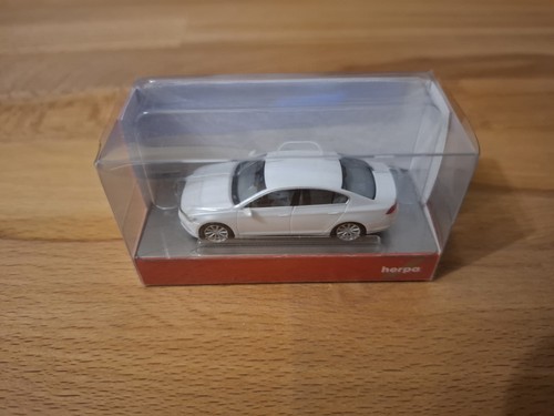 Volkswagen passat b8 - (vw),